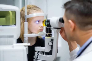 Pediatric Eye Exams by Rosley Eyecare & Associates in Glenview IL