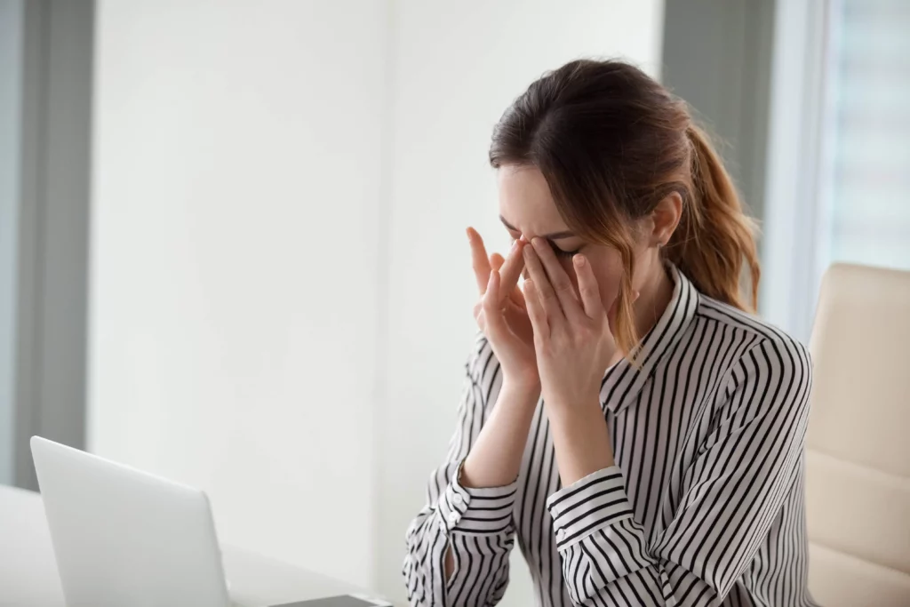Dry Eye Management in Glenview, IL by Rosley Eyecare